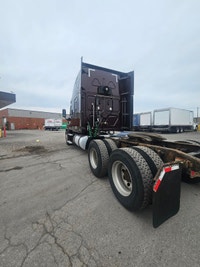 2019 Freightliner Cascadia 125 2019 FREIGHTLINER/MERCEDES CASCADIA 125 Tandem Axle Sleeper Tractor -... (image 7)