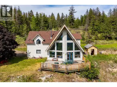 Rare 10-acre Joe Rich acreage featuring panoramic mountain views, a beautifully appointed main home,...
