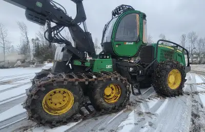 Harvester and large selection of parts for sale Message for more pictures or info 754 Head 19850 Hou...