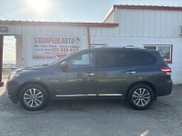 Check out this pre-owned 2014 Nissan Pathfinder we recently got in. This Nissan Pathfinder offers al... (image 4)