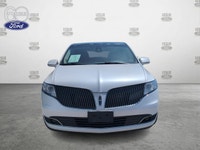 This accident free, AS-IS trade includes: - Power Heated/Cooled Front Seats - Heated Second Row - He... (image 1)
