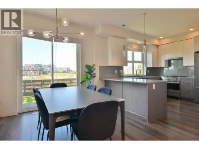 Rare waterfront TH At North View Complex at 10311 River Dr! This 3 lvl, 3 bd & den, 2.5 bath home (1...