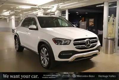 This Mercedes-Benz GLE 450 has a dependable Intercooled Turbo Gas/Electric I-6 3.0 L/183 engine powe...