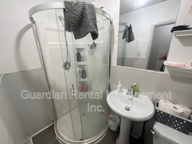 2 Bedroom, 1 Bath Unit – 411 Simpson St – $1,600/month in Long Term Rentals in Thunder Bay - Image 7