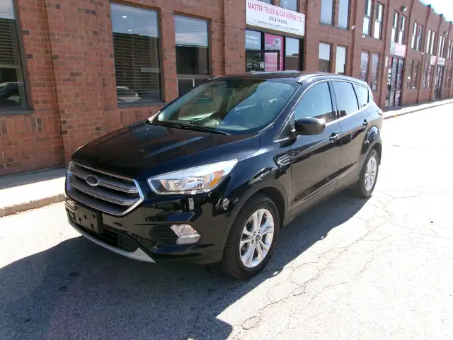 2017 Ford Escape SE ***CERTIFIED | NO ACCIDENTS | 4WD***