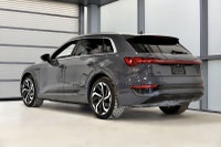 Traction intégrale Audi quattro / Apple Carplay + Android Auto / Navigation / Toit ouvrant panoramiq... (image 6)