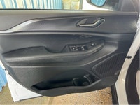 Legendary Capability, Modern RefinementStep into adventure with confidence in the 2024 Jeep Grand Ch... (image 7)