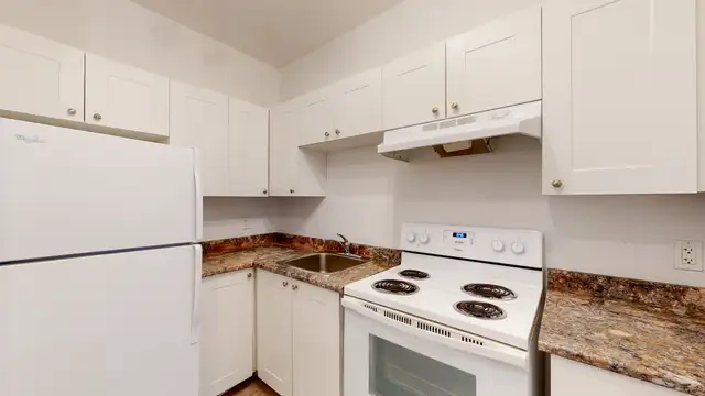 1-MONTH FREE | 2-bedroom Apartment | Downtown Location