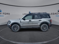 *Leather Seats, Heated Seats, SiriusXM, Apple CarPlay, Android Auto!* If you want true off-road rugg... (image 4)