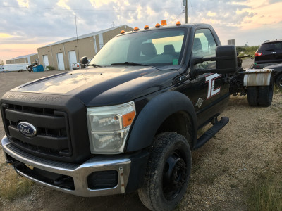 2011 Ford F-550 4x4 auto powerstroke 6.7 litre diesel new safety
