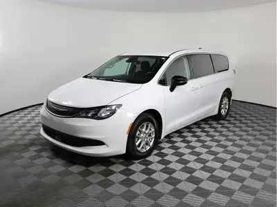 Our No Accidents Reported 2024 Chrysler Grand Caravan SXT Minivan is a fantastic choice for family t...