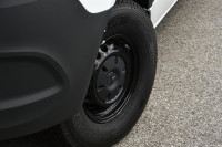 Engine: 2L TURBO 4cyl. L/100Km City: 0.0 L/100Km Hwy: 0.0 (image 8)