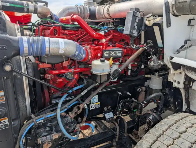 2019 KENWORTH T800 in Heavy Trucks in Saskatoon - Image 17