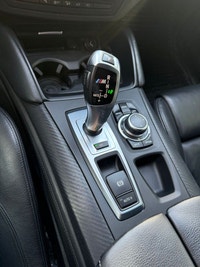 This 2011 BMW X5 M takes BMWs flagship SUV and infuses it with true M-division performance, deliveri... (image 7)
