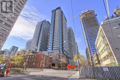 524 - 117 BROADWAY AVENUE Toronto (Mount Pleasant West), Ontario