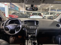 **SUMMER SPECIAL!** ROCK CREEK EDITION, FEATURING : 7 PASSENGER SEATING, ROOF RACK, DUAL SUNROOF, BL... (image 9)