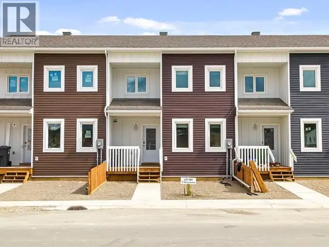 61 WYVERN AVENUE Whitehorse, Yukon in Houses for Sale in Whitehorse - Image 7