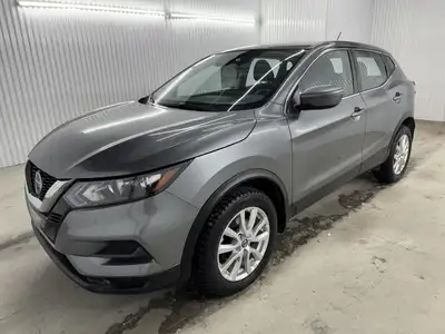 Le Nissan Qashqai S est un VUS compact polyvalent, parfait pour la conduite urbaine comme pour les e...