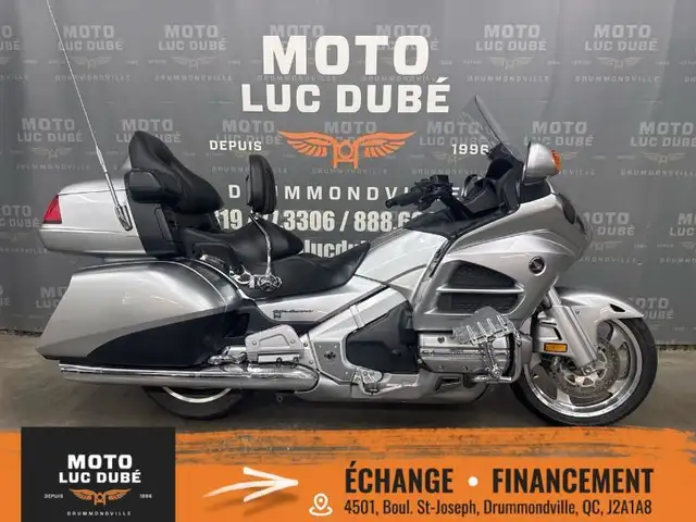 2015 Honda GL1800 Goldwing in Sport Touring in Drummondville - Image 2
