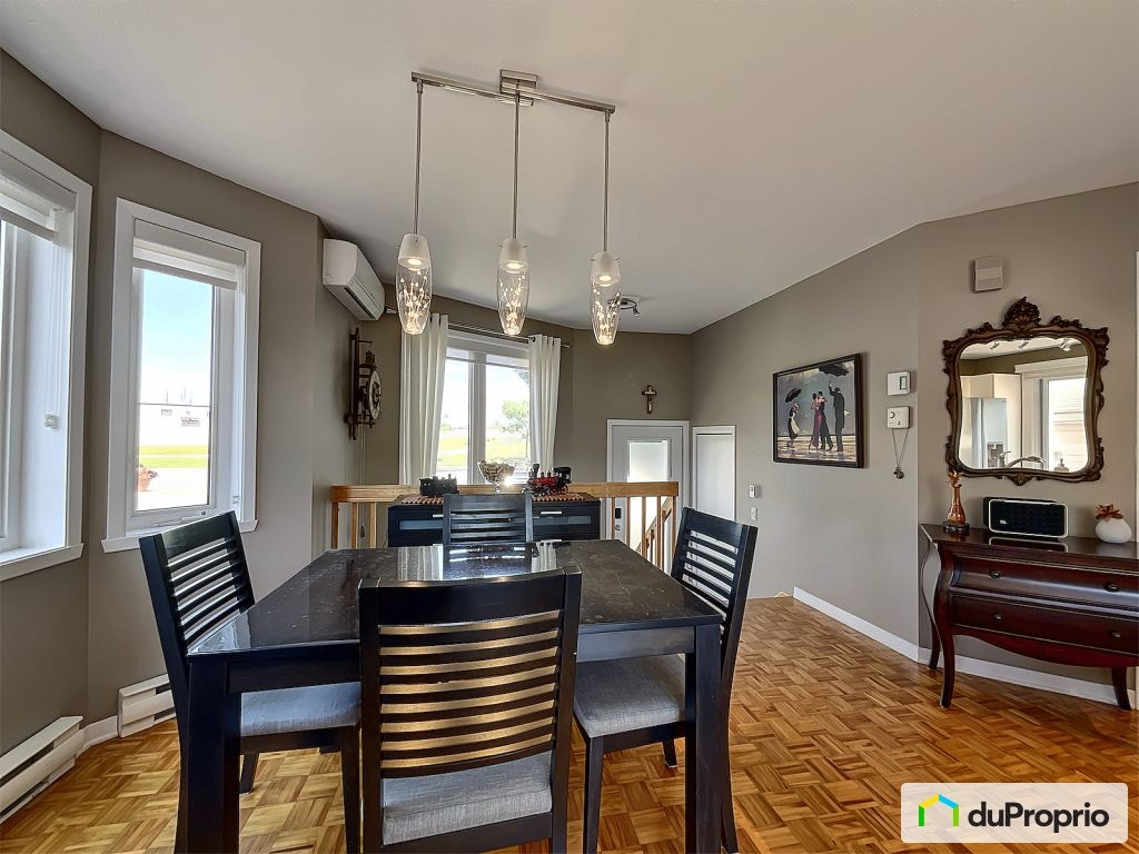 $739,988 - Bungalow for sale in Longueuil (St-Hubert) — photo 3