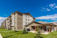 Broadstreet's Westerra Fields offers 1, 2, and 3 bedroom pet friendly apartments for rent in West Re... (image 1)