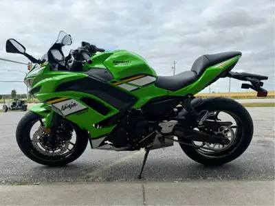APPLY NOW: https://www.ridecollective.ca/get-pre-approved 2025 KAWASAKI NINJA 650 KRT EDITION ABS •...