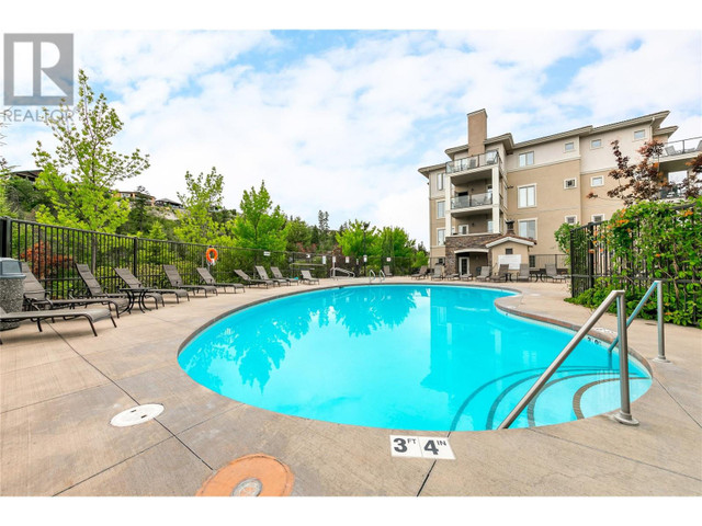 1875 Country Club Drive Unit# 1110 Kelowna, British Columbia in Condos for Sale in Penticton - Image 2