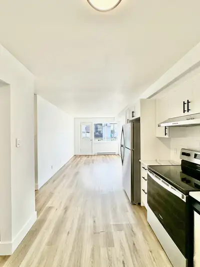 3 1 2-3.5-3 et demi-1 bedroom-1 chambre-3 and half-3 1/2-sud ouest-disponible maintenant-now availab...