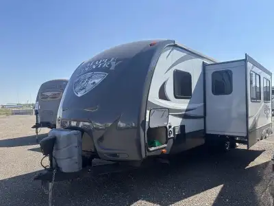 $177 BIWEEKLY WITH ZERO DOWN!! Concerned about approval? Our team of finance managers are experts in...