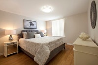 SPACIOUS 2 BEDROOM TOWNHOUSE FOR RENT IN NORTH OSHAWA! SELECT TOWNHOMES REVITALIZED WITH MODERN FINI... (image 4)