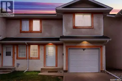 At 1,391 sq. ft., this two-storey townhouse condo delivers both space and a layout that just makes s...