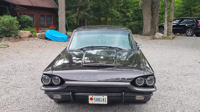 Sell or Trade 1964 Thunderbird Coupe in Classic Cars in Oshawa / Durham Region - Image 2