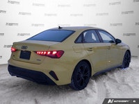 Wireless Phone Connectivity, Window Grid Diversity Antenna, Valet Function, Trunk/Hatch Auto-Latch,... (image 4)