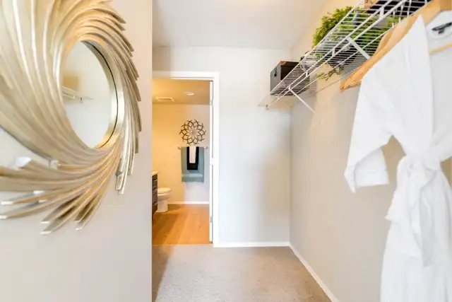 Pet-Friendly One Bedroom One Bath with In-suite Laundry for Rent in Long Term Rentals in Edmonton - Image 13