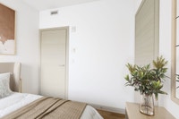 Renovated Akelius three bedroom apartment for rent. Located near saint-Laurent in the Plateau Mont-R... (image 8)