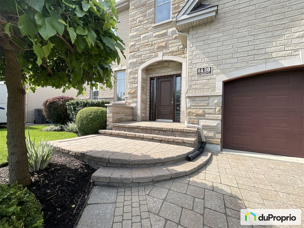 $900,000 - 2 Storey for sale in Repentigny (Repentigny) — photo 3