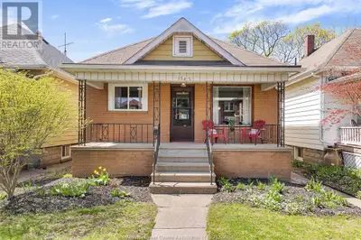 1347 LINCOLN Windsor, Ontario