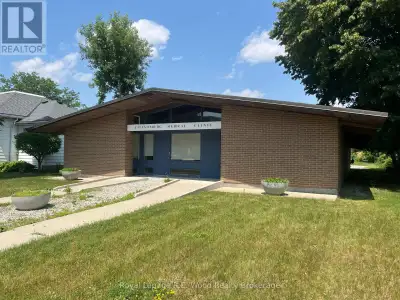 Exceptional opportunity to lease a centrally located commercial property in Tillsonburg, formerly op...
