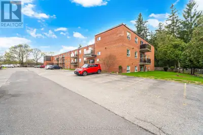 Two bedroom, one bath condo on the second floor of a small three storey building in central Acton. B...
