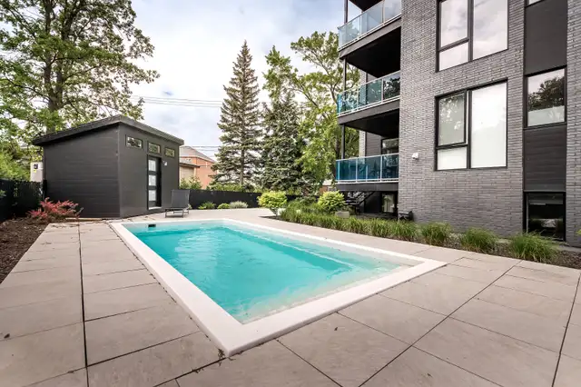 Spacious 1-bedroom apartment and private terrace! Pool!633733915258891219