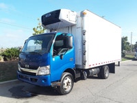 Ryder Stock ID: 223041 Transmission Type/Speed: AUTO 5 Engine: DIESEL J05E-TP '17 210/2500 Horse Pow... (image 4)
