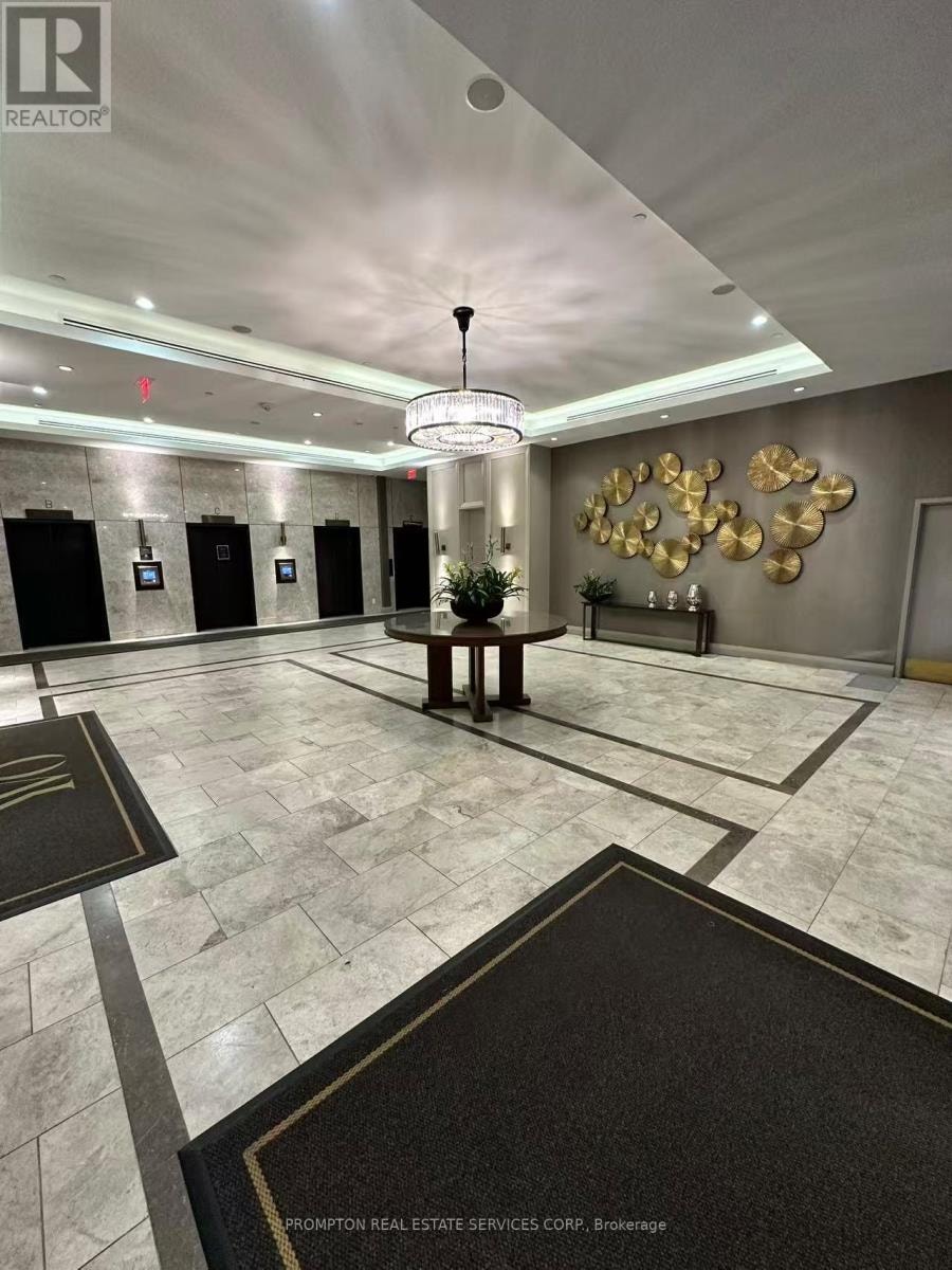 2605 - 155 YORKVILLE AVENUE Toronto (Annex), Ontario 4