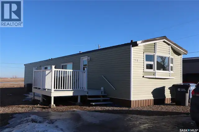 68 Sunrise ESTATES Assiniboia, Saskatchewan in Houses for Sale in Moose Jaw - Image 2