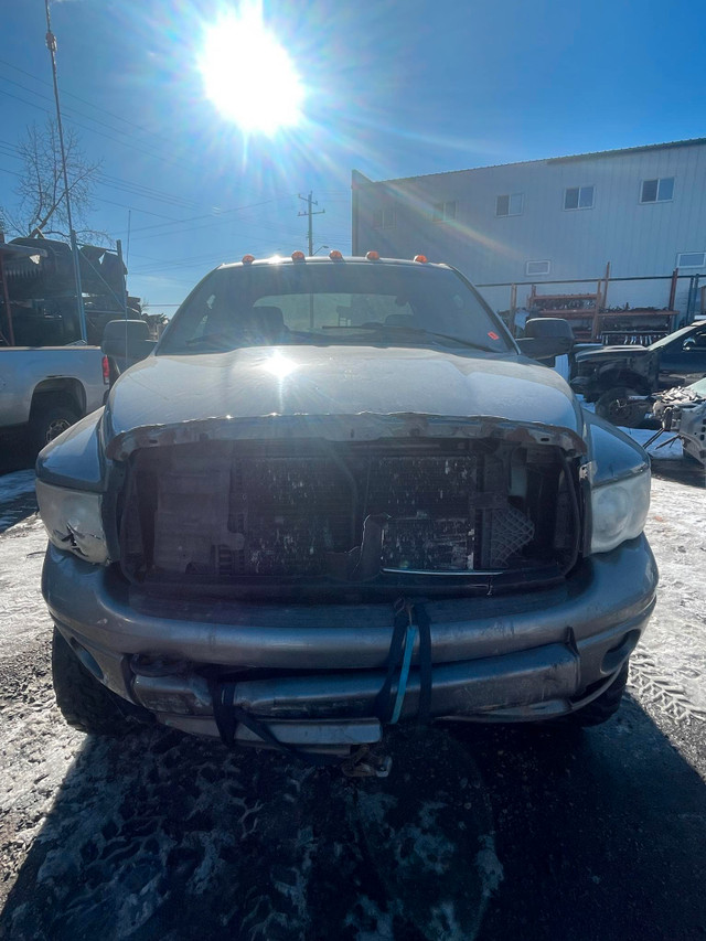 2005 Dodge Ram 3500 for PARTS ONLY in Auto Body Parts in Calgary