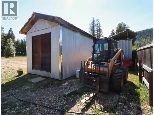 1701 Ireland Road Unit# 3 Seymour Arm, British Columbia in Land for Sale in Kamloops - Image 19