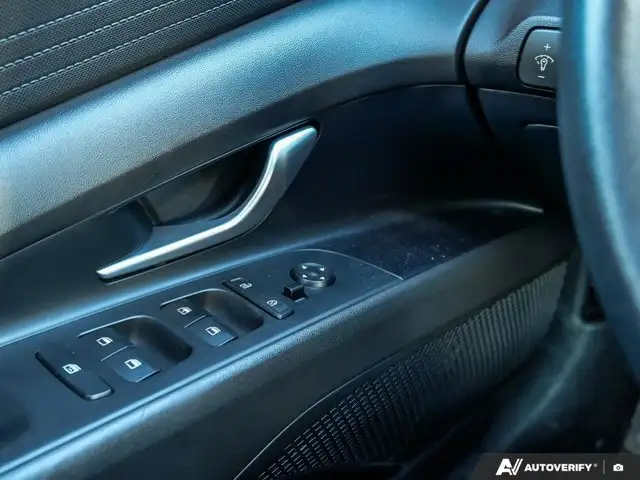 2023 Hyundai Elantra Essential Fwd | Cloth | Heated Seats in Cars & Trucks in Mississauga / Peel Region - Image 20