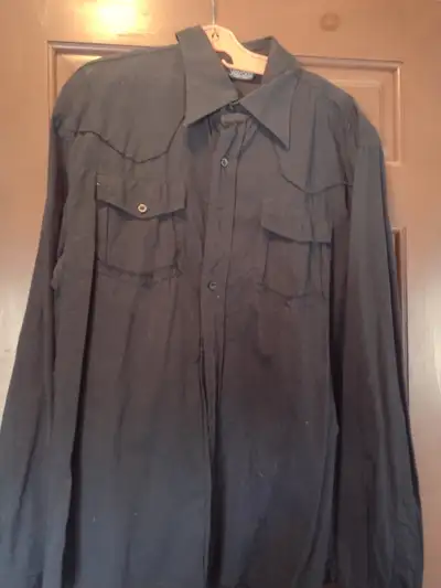 Men's Versace black collar dress shirt size XL, View more
