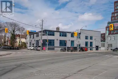 Unique opportunity to lease a freestanding corner building with 13,670 SF of commercial space on gro...