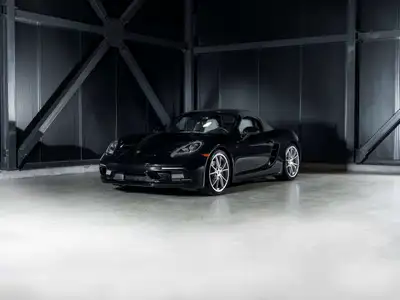 Bluetooth . Engine: Moteur à 4 cylindres 2.0l L/100Km City: 11.0 L/100Km Hwy: 8.7