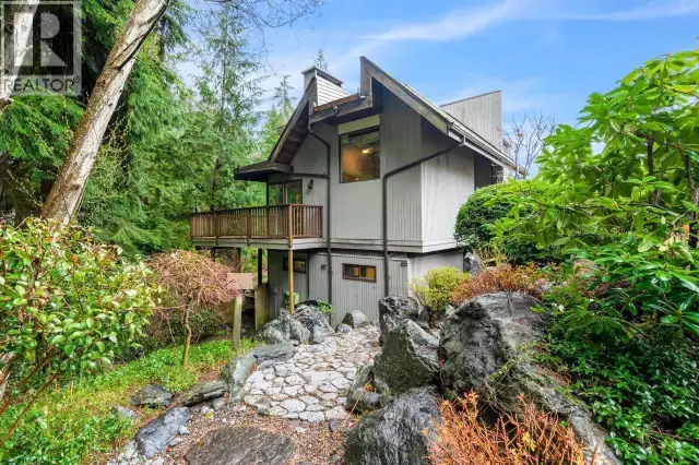 5344 CLIFFRIDGE AVENUE North Vancouver, British Columbia in Houses for Sale in North Shore - Image 26
